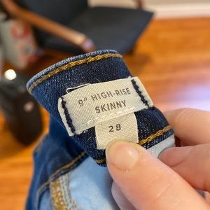 Madewell high rise skinny jean size 28